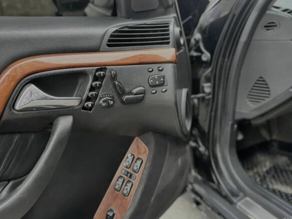 2002 Mercedes-Benz S-Класс 320 Long IV (W220), чёрный - вид 7