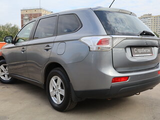2012 Mitsubishi Outlander III, серый, 899000 рублей, вид 4