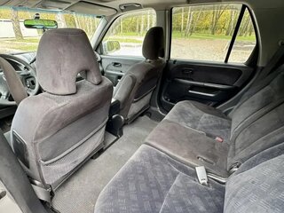 2004 Honda CR-V II Рестайлинг, серебристый, 700000 рублей, вид 2