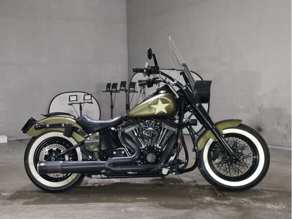 2017 Harley-Davidson Softail Slim, зелёный, 1287000 рублей