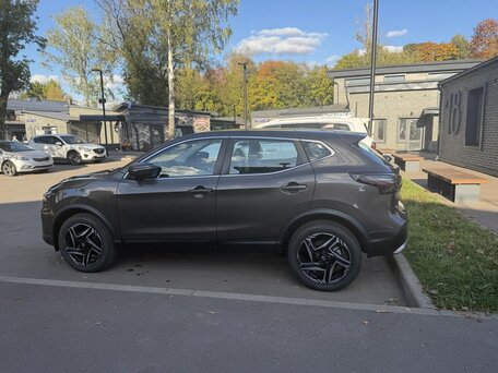 2026 Nissan Qashqai II Рестайлинг 2, коричневый, 2120000 рублей, вид 4