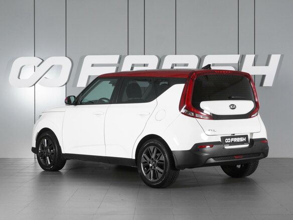 2020 Kia Soul III, белый, 1870000 рублей - вид 1