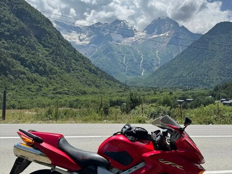 2004 Honda VFR 800, красный, 490000 рублей, вид 2