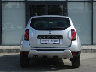 2018 Renault Duster I Рестайлинг, серебристый, 1510000 рублей, вид 5