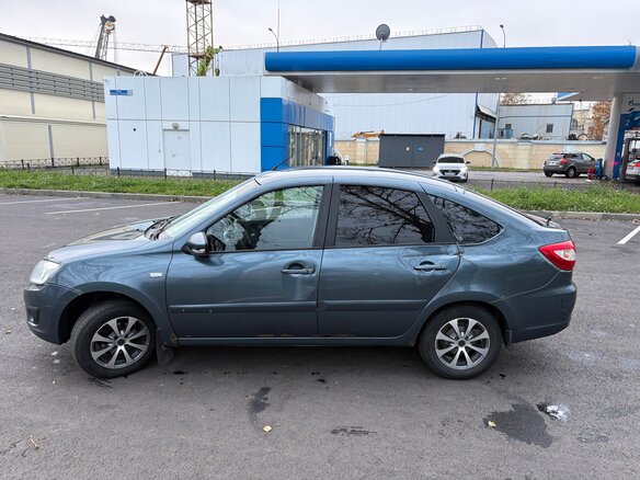 2014 Lada (ВАЗ) Granta I, серый, 350000 рублей - вид 6