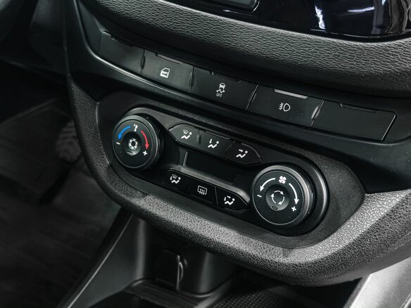 2019 Lada (ВАЗ) Vesta I, белый - вид 15