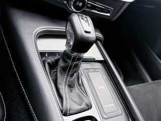 2017 Volvo S90 II, чёрный, 2400000 рублей, вид 4