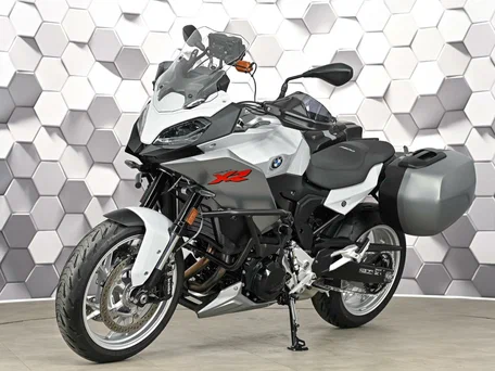 2022 BMW F 900 XR, белый, 1149000 рублей, вид 2
