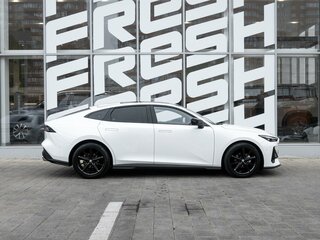 2024 Changan UNI-V I, белый, 2422000 рублей, вид 5