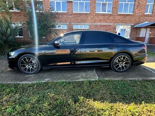 2024 Audi A8 Long 60 TFSI e IV (D5) Рестайлинг, чёрный, 15500000 рублей, вид 3