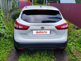 2016 Nissan Qashqai II, белый, 1800000 рублей, вид 3