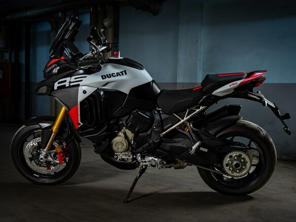 2026 Ducati Multistrada V4, белый, 4335000 рублей - вид 8