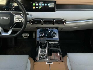 2024 Jetour X70+ I Рестайлинг, серебристый, 2650000 рублей, вид 3