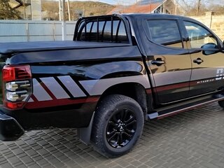 2023 Mitsubishi L200 V Рестайлинг, чёрный, 4400000 рублей, вид 2