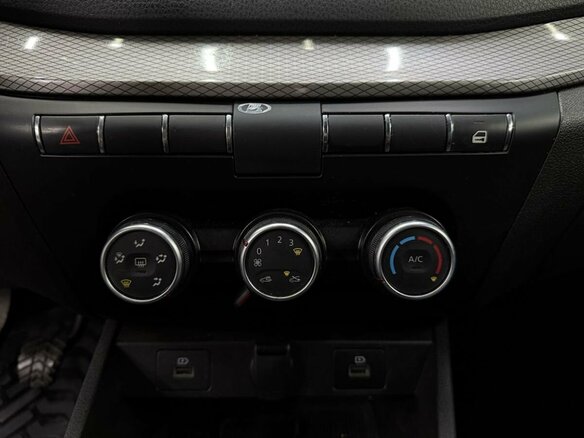 2024 Lada (ВАЗ) Vesta I Рестайлинг (NG), белый, 1149900 рублей - вид 9