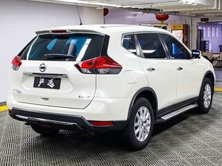 2022 Nissan X-Trail III Рестайлинг, белый, 2100000 рублей, вид 5