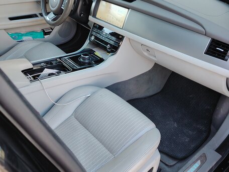 2019 Jaguar XF II, чёрный, 2300000 рублей, вид 5