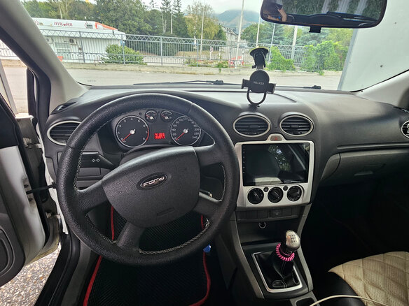 2009 Ford Focus II Рестайлинг, белый, 419000 рублей - вид 8