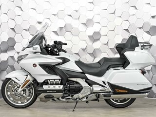 2018 Honda GL 1800 Gold Wing, белый, 2590000 рублей, вид 4