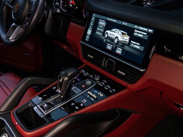 2019 Porsche Cayenne Coupé III, серый, 8390000 рублей - вид 16