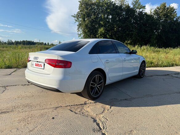 2013 Audi A4 IV (B8) Рестайлинг, белый - вид 4