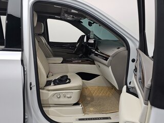 2023 Cadillac Escalade V, белый, 13660000 рублей, вид 4