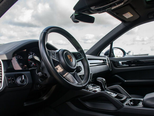 2019 Porsche Cayenne III, синий, 5897000 рублей - вид 8