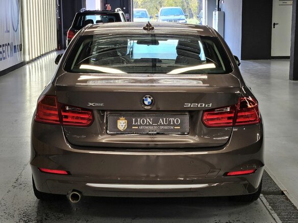 2014 BMW 3 серии 320d xDrive VI (F3x), коричневый, 2280000 рублей - вид 4
