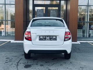 2026 Lada (ВАЗ) Granta I Рестайлинг, белый, 1101000 рублей, вид 5