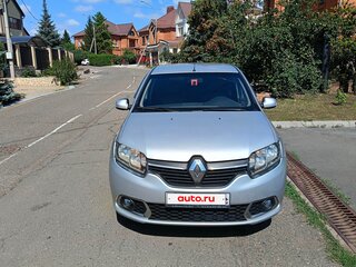 2015 Renault Sandero II, серый, 555555 рублей, вид 2