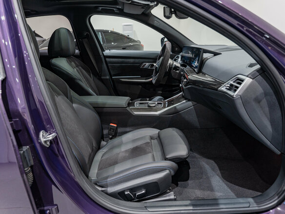 2025 BMW 3 серии 330i VII (G2x) Рестайлинг 2, фиолетовый, 6250000 рублей - вид 9