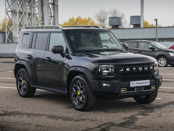 2024 Jetour T2, чёрный, 3189000 рублей - вид 2