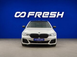 2020 BMW 5 серии 530i xDrive VII (G30/G31/G38) Рестайлинг, белый, 4653444 рублей, вид 3