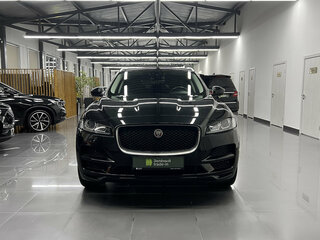 2017 Jaguar F-Pace I, чёрный, 2140000 рублей, вид 3