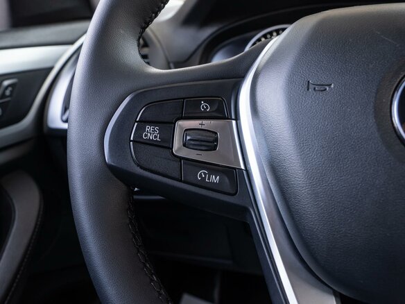 2019 BMW X3 20d xDrive III (G01), серый, 3384500 рублей - вид 20
