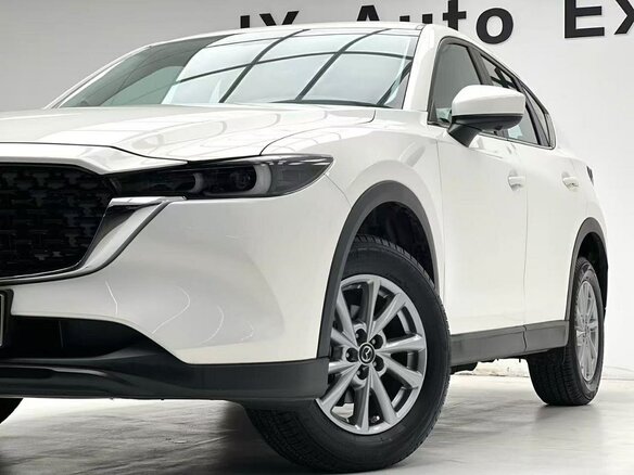 2023 Mazda CX-5 II Рестайлинг, белый, 2400000 рублей - вид 10
