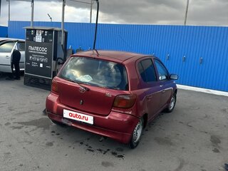 2002 Toyota Vitz I (P10), красный, 150000 рублей, вид 4