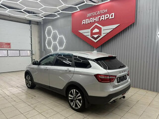 2018 Lada (ВАЗ) Vesta SW Cross I, серебристый, 1050000 рублей, вид 5