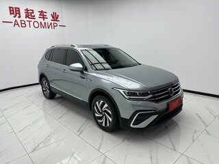 2023 Volkswagen Taigun I, серебристый, 2045000 рублей, вид 2
