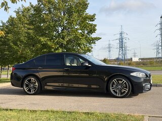 2013 BMW 5 серии 530d xDrive VI (F10/F11/F07) Рестайлинг, чёрный, 2300000 рублей, вид 4
