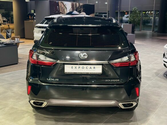 2016 Lexus RX 200t IV, чёрный, 3950000 рублей - вид 5