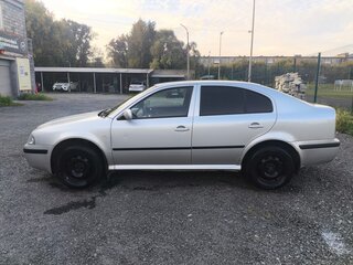 2006 Skoda Octavia I (A4) Рестайлинг, серебристый, 400000 рублей, вид 3