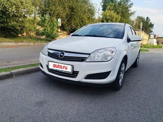 2010 Opel Astra H Рестайлинг, белый, 435000 рублей, вид 2
