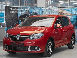 2015 Renault Sandero II, красный, 729000 рублей, вид 1