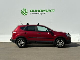 2012 Nissan Qashqai I Рестайлинг, красный, 760000 рублей, вид 4