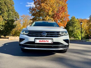 2021 Volkswagen Tiguan II Рестайлинг, белый, 3100000 рублей, вид 3
