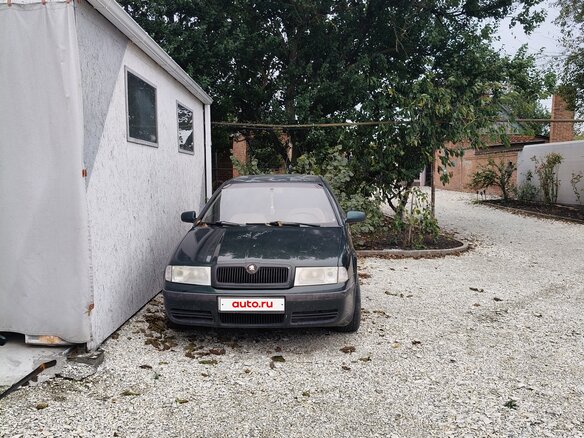2000 Skoda Octavia I (A4), зелёный, 200000 рублей