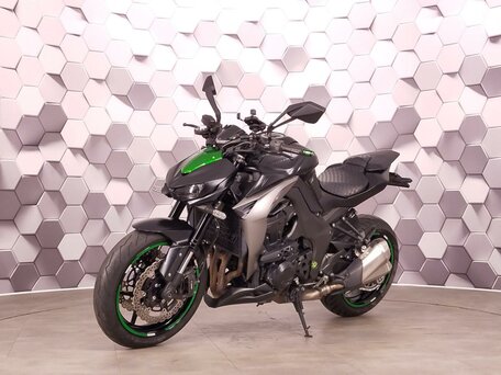 2019 Kawasaki Z 1000, чёрный, 949000 рублей, вид 2