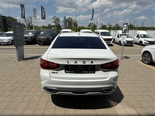 2026 Lada (ВАЗ) Vesta I Рестайлинг (NG), белый, 1685000 рублей, вид 5