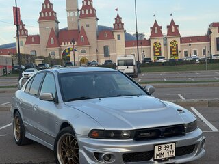 2002 Mitsubishi Galant VIII Рестайлинг, серебристый, 680000 рублей, вид 2